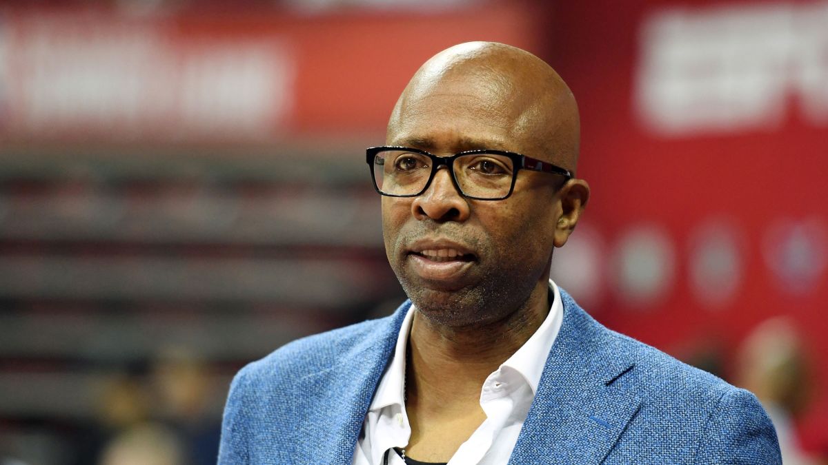 Kenny Smith Net Worth, Biography, Career and Awards