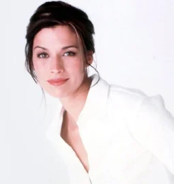 Brooke Langton: Fascinating Facts About Her