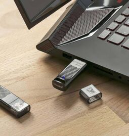 8 Most Effective and Simple USB Flash Drives for File Transfer